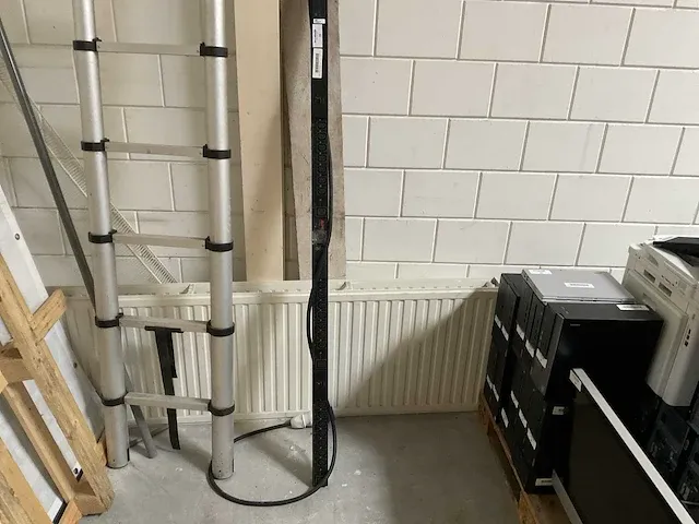 Apc - ap8953 - afbeelding 1 van  4