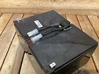 Apc accu - afbeelding 4 van  5