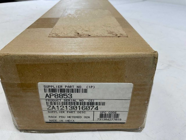 Apc (ap8853) metered pdu rack 32a (new) - afbeelding 8 van  9
