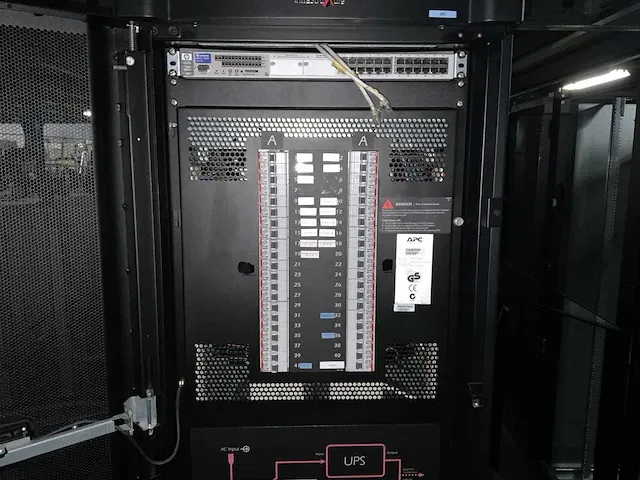 Apc infrastructure psx noodstroomvoorziening - afbeelding 7 van  7