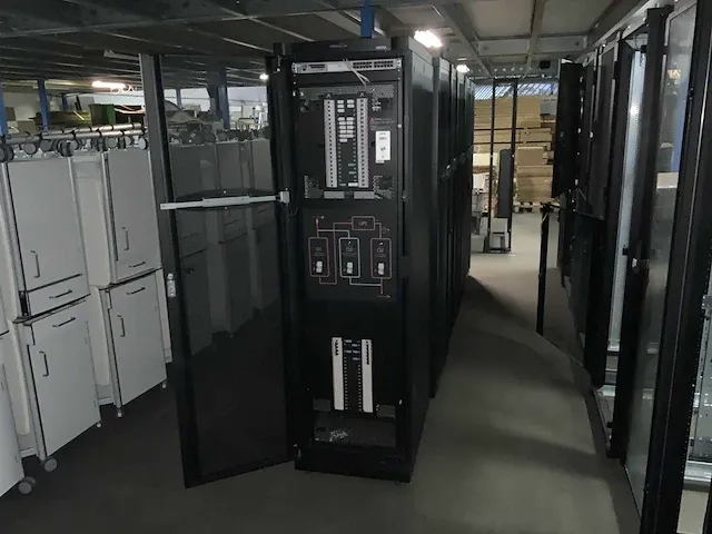 Apc infrastructure psx noodstroomvoorziening - afbeelding 3 van  7