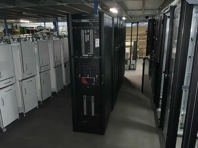 Apc infrastructure psx noodstroomvoorziening - afbeelding 4 van  7