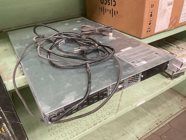Apc smart-ups power supply - afbeelding 3 van  4