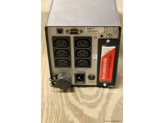 Apc smart-ups | type 750 - afbeelding 4 van  4