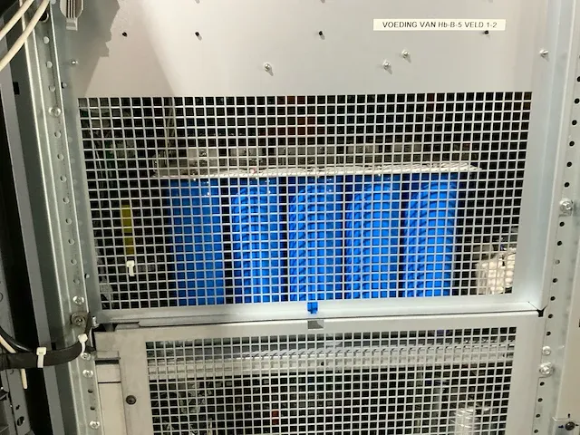 Apc/schneider mge galaxy 5500 driefasen stroombeveiliging “100 kva” - afbeelding 22 van  22