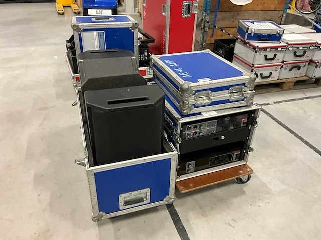 Apogee ae-4 luidspreker-set met versterker - afbeelding 1 van  6