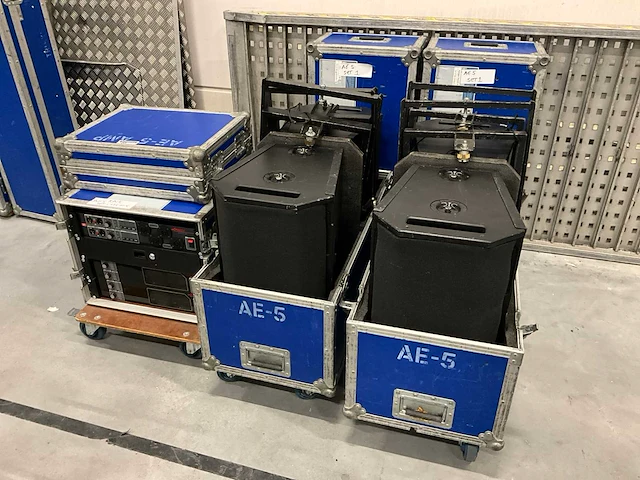 Apogee ae-5 luidspreker-set met versterker - afbeelding 1 van  8