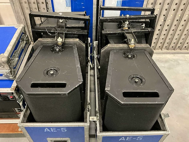 Apogee ae-5 luidspreker-set met versterker - afbeelding 4 van  8