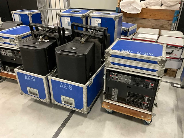 Apogee ae-5 luidspreker-set met versterker - afbeelding 2 van  8