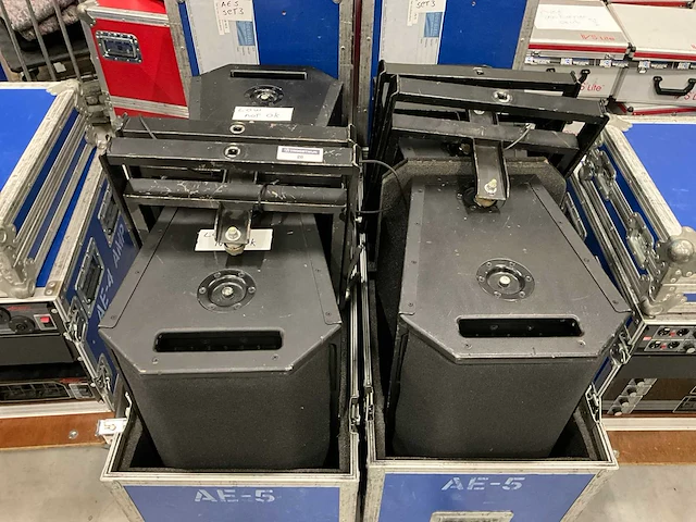 Apogee ae-5 luidspreker-set met versterker - afbeelding 4 van  8