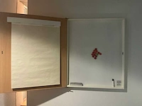 Apotheek interieur winkel toonbank - afbeelding 44 van  54