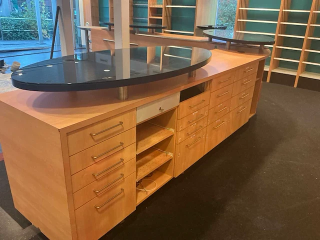 Apotheek interieur winkel toonbank - afbeelding 53 van  54