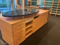 Apotheek interieur winkel toonbank - afbeelding 53 van  54