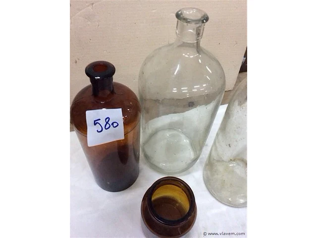Apotheekflessen - afbeelding 2 van  3