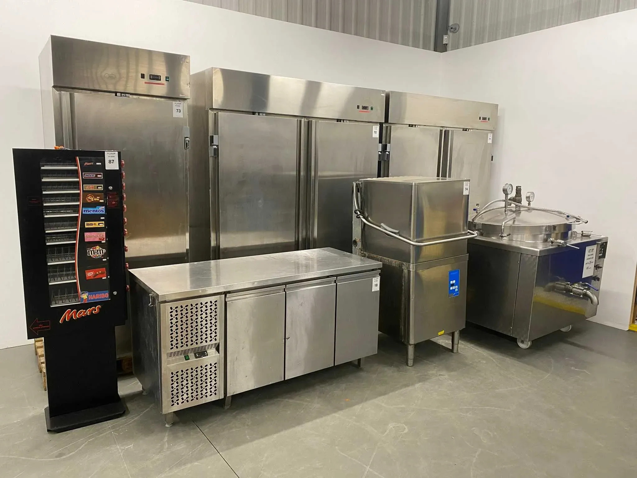 Apparatuur, meubilair en benodigdheden voor horeca, grootkeuken en catering