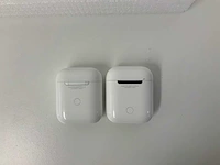 Apple - a1608 & a1932 airpods 2 with charging case - mv7n2am/a & mrxj2am/a (2x) - afbeelding 2 van  2