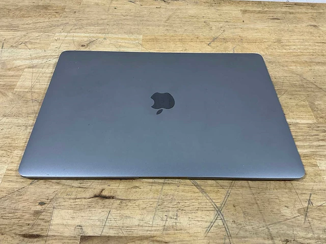 Apple - a1932 - laptop - afbeelding 3 van  4