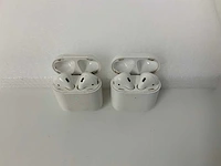 Apple - a1938 airpods 2 with charging case - mrxj2am/a (2x) - afbeelding 1 van  2