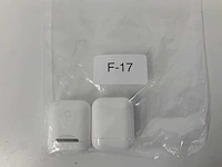Apple - airpods 2, charging case - mv7n2zm/a (2x) - afbeelding 1 van  1