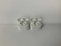 Apple - airpods 2, with charging case - mv7n2zm/a (2x) - afbeelding 1 van  2