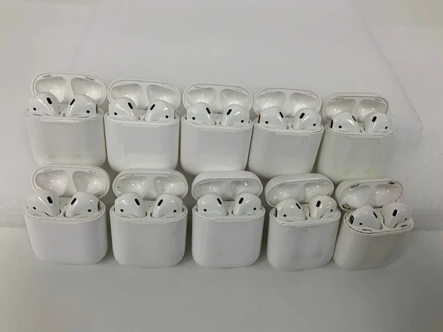Apple - airpods 2, with charging case mv7n2zm/a (10x) - afbeelding 1 van  1