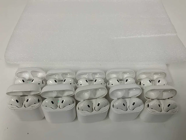Apple - airpods 2, with charging case mv7n2zm/a (10x) - afbeelding 1 van  1