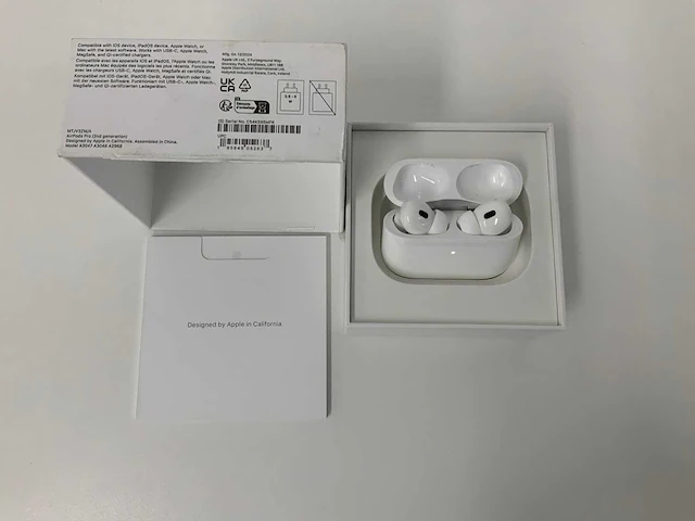 Apple - airpods pro 2nd generation, with charging case mtjv3zm/a - afbeelding 1 van  3