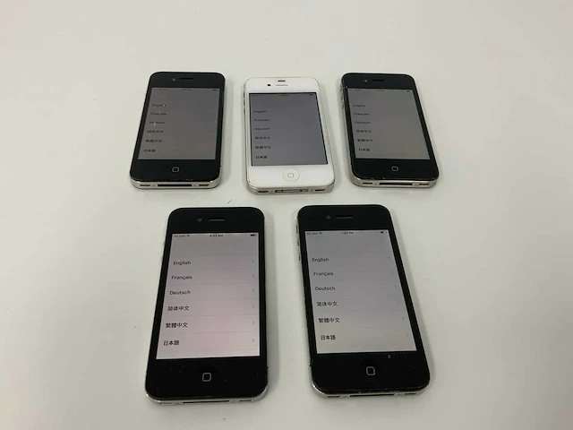 Apple - apple iphone 4s 16gb zwart/wit - afbeelding 1 van  3