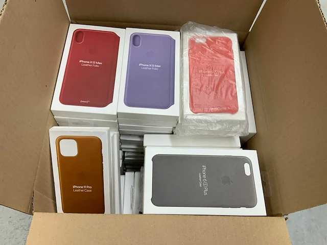 Apple - diverse iphone hoesjes nieuw in verpakking (93x) - afbeelding 1 van  1