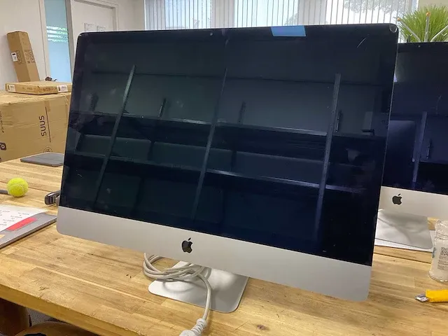 Apple - imac - afbeelding 1 van  3
