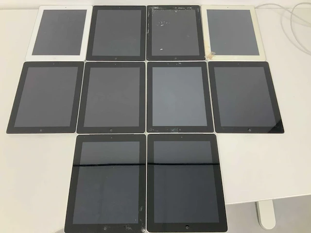 Apple - ipad 2 16/32/64gb black (10x) - afbeelding 2 van  3