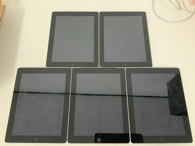 Apple - ipad 4 16gb black (5x) - afbeelding 2 van  3