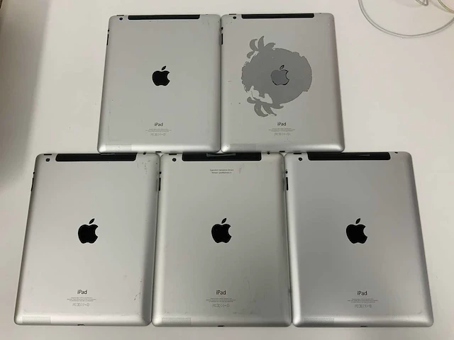 Apple - ipad 4 16gb black (5x) - afbeelding 3 van  3