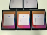 Apple - ipad 5 32gb space gray + ipad pro 9.7-inch(2016) 32gb space gray (5x) - afbeelding 1 van  4