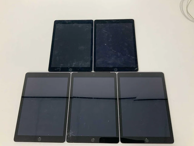Apple - ipad 5 32gb space gray + ipad pro 9.7-inch(2016) 32gb space gray (5x) - afbeelding 2 van  4