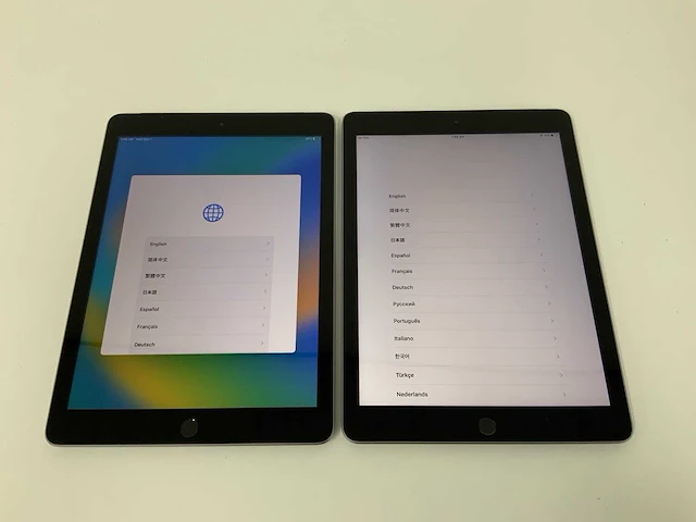Apple - ipad 5 wifi + cellular 128gb space gray (2x) - afbeelding 1 van  3