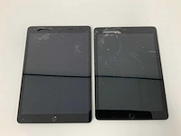 Apple - ipad 6 + 7 wifi 32gb space gray mr7f2nf/a + mw742nf/a - afbeelding 2 van  3