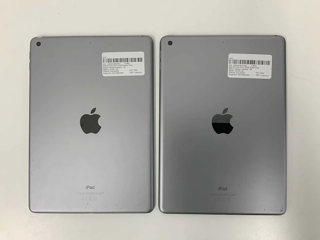 Apple - ipad 6 wifi 32gb space gray mr7f2nf/a (2x) - afbeelding 3 van  3