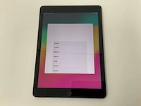 Apple - ipad 6 wifi 32gb space gray mr7f2nf/a - afbeelding 1 van  4