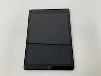 Apple - ipad 6 wifi 32gb space gray mr7f2nf/a - afbeelding 3 van  4