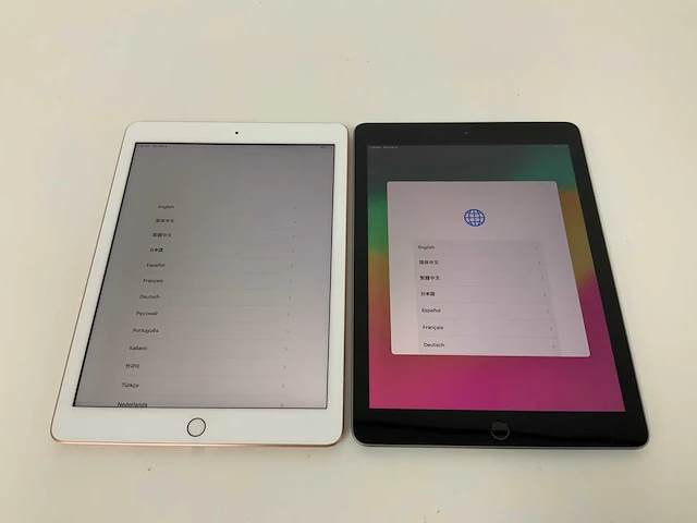 Apple - ipad 6 wifi 32gb space gray/gold (2x) - afbeelding 1 van  3
