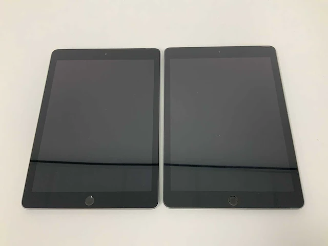 Apple - ipad 6th gen wifi+cellular 128gb space gray (2x) - afbeelding 2 van  3