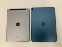 Apple - ipad air 5 wifi 64gb blue & ipad 6 wifi+cellular 32gb space gray (2x) - afbeelding 2 van  2