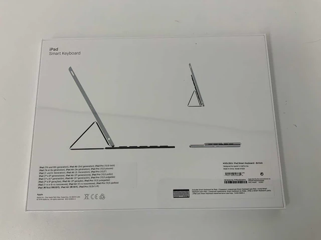 Apple - ipad pro 10.5-inch pro, ipad air, ipad 7/8 smart qwerty keyboard - afbeelding 2 van  2