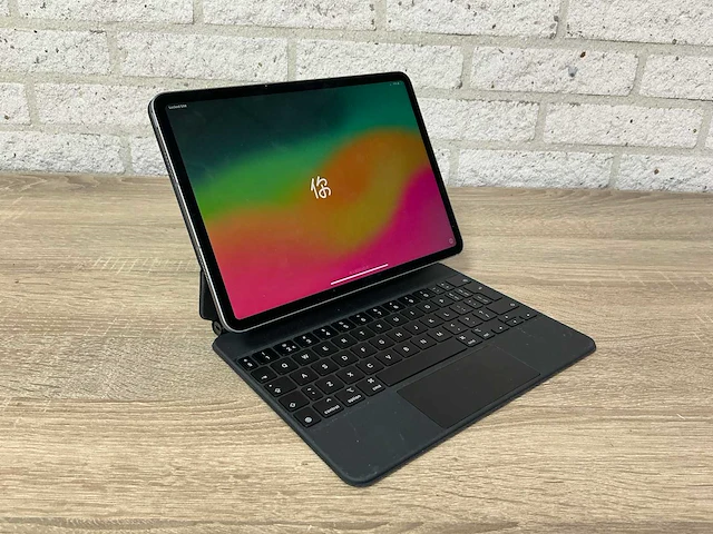 Apple - ipad pro 11 inch (4th gen - tablet - afbeelding 1 van  6