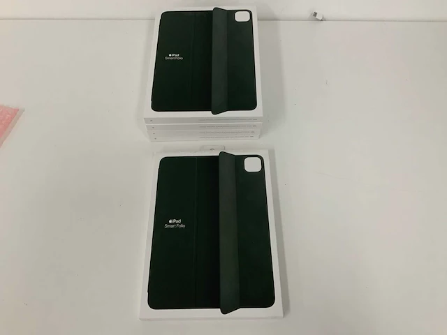 Apple - ipad pro 11-inch smart folio cyprus green (5x) - afbeelding 1 van  3
