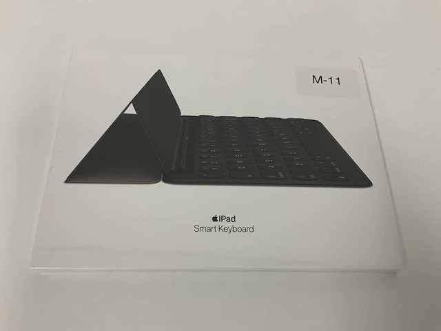Apple - ipad smart keyboard for 10.5-inch ipad pro (1st gen) ipad (7th and 8th gen) ipad air (3rd gen) qwertz german, black, mx3l2d/a - afbeelding 1 van  2