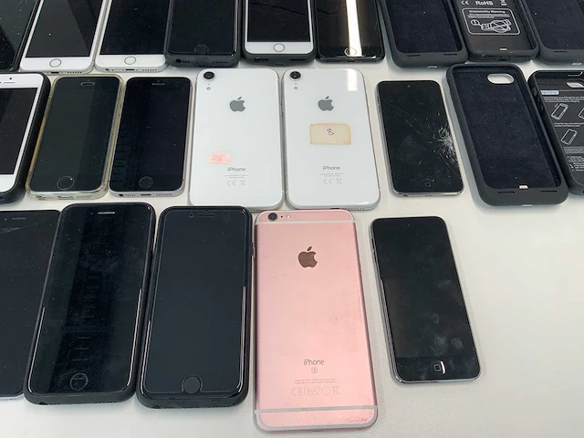 Apple - iphone - mobiele telefoon - afbeelding 6 van  6