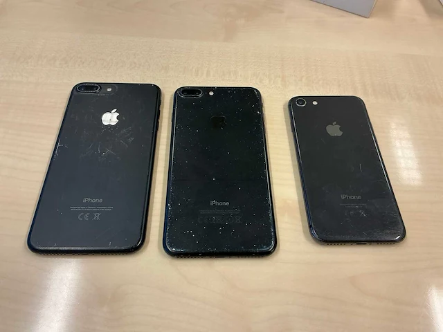 Apple - iphone - mobile phone (3x) - afbeelding 2 van  2