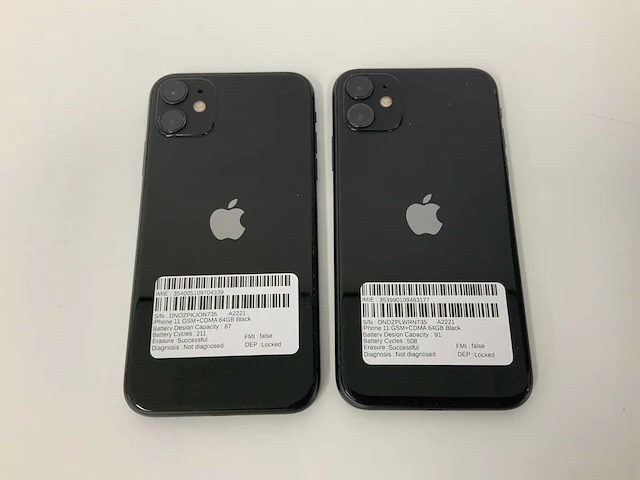 Apple - iphone 11 64gb black (2x) - afbeelding 3 van  3